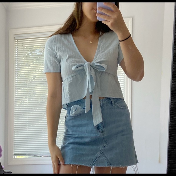 PacSun Tops - Front tie top